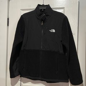 Black north face jacket